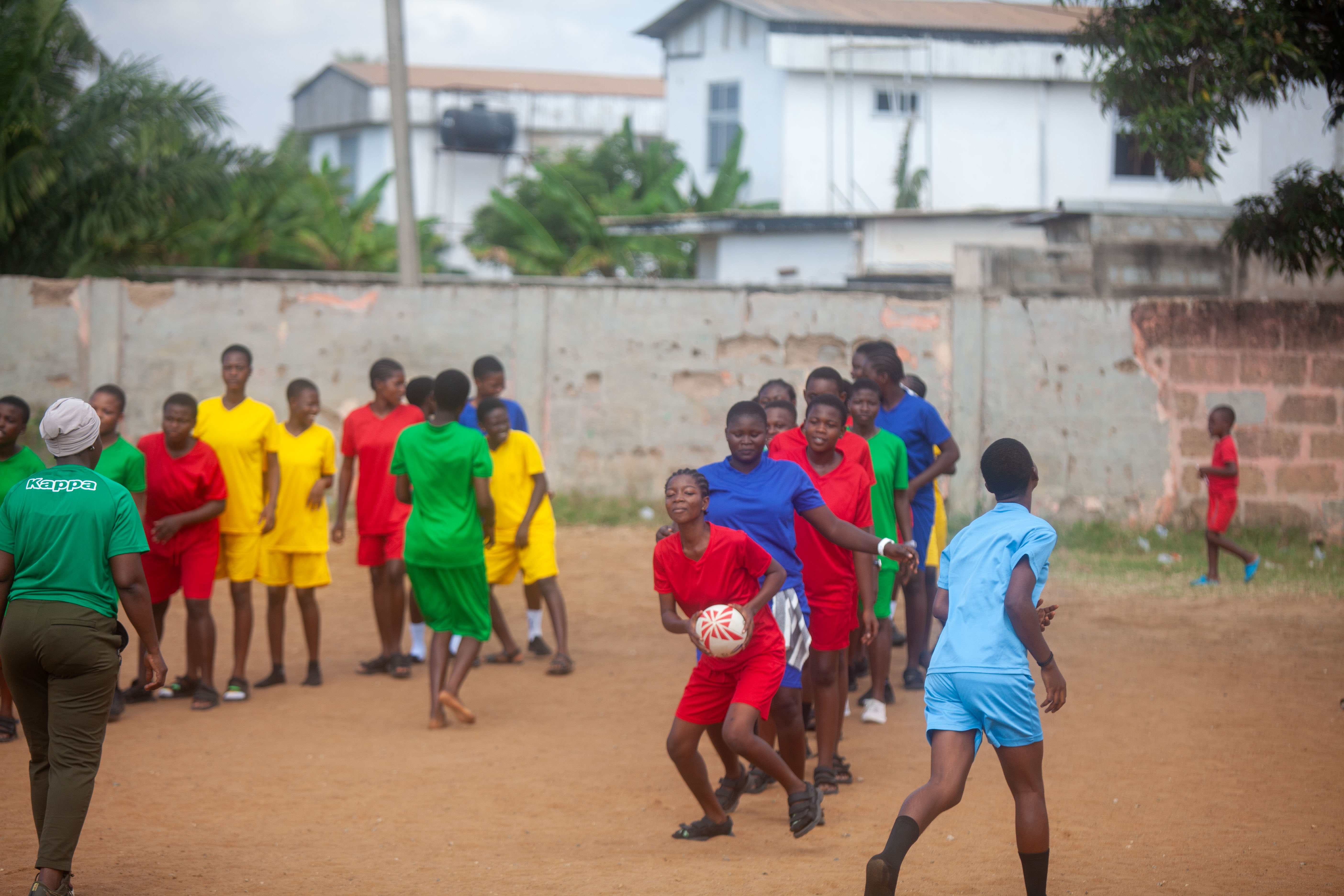 RUGBY RISING PLAY: GHANA RUGBY INTRODUCES RUGBY TO SOUTH LABONE GIRLS TECHNICAL INSTITUTE