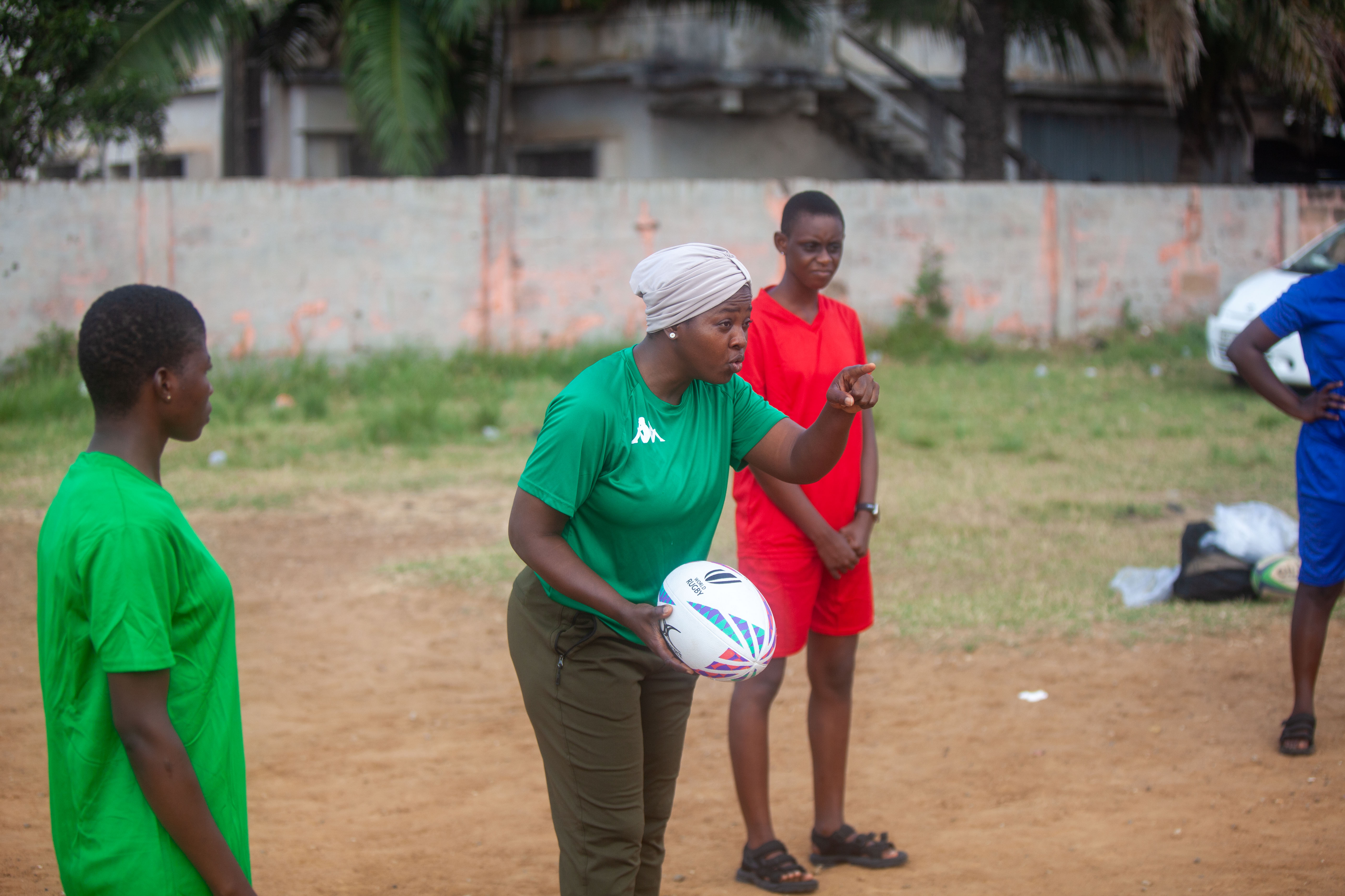 RUGBY RISING PLAY: GHANA RUGBY INTRODUCES RUGBY TO SOUTH LABONE GIRLS TECHNICAL INSTITUTE